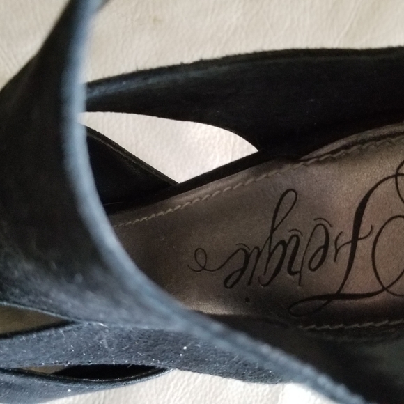 Fergie heels - Picture 2 of 6